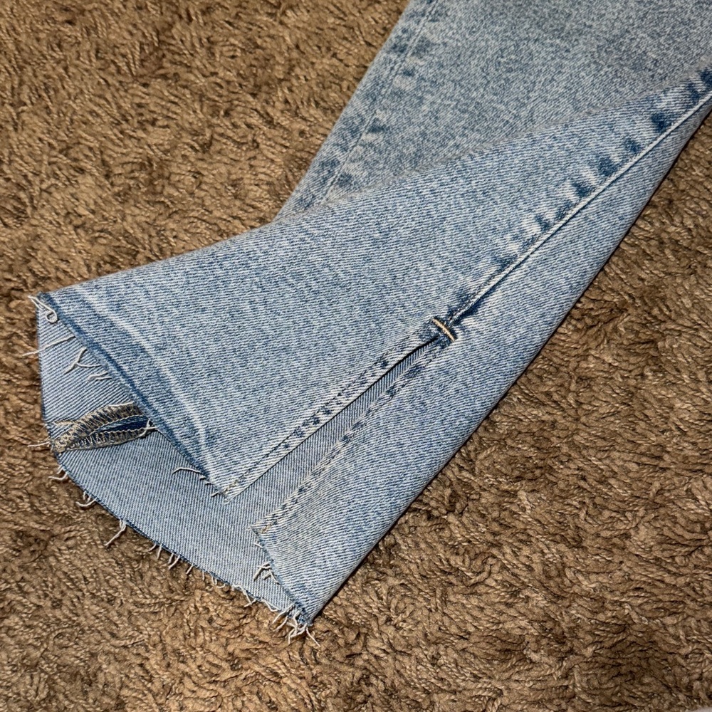 Express Women's Skyscraper Mid Rise Light Blue Jeans Size 4 - Picture 4 of 6